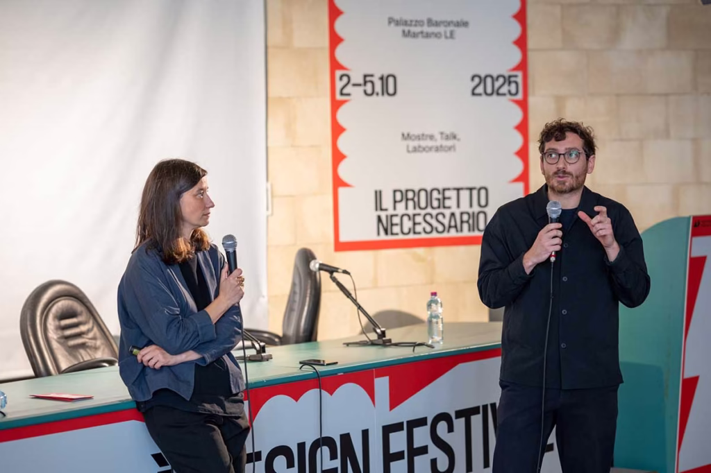 AMDL Circle ad Agora Design